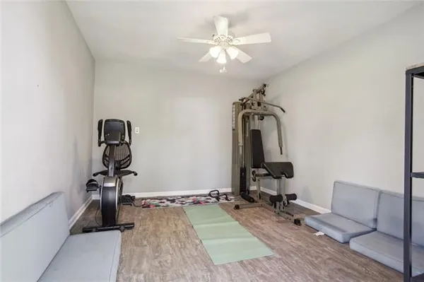 $2,250 | 61 Creagan Avenue, Gretna, LA 70053