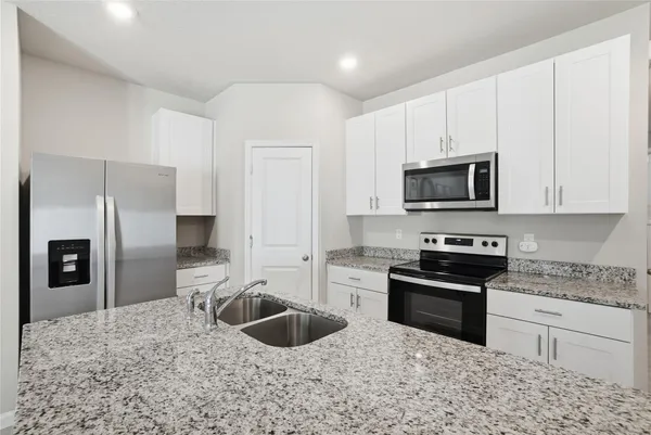 $345,000 | 3921 Southeast Mentmore Lane, Unit 3838, Stuart, FL 34997