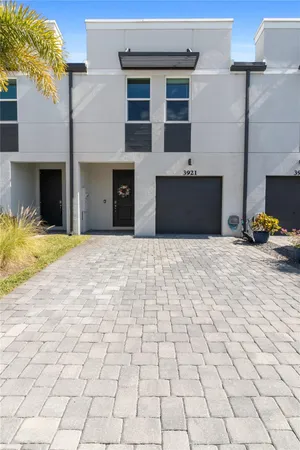 $345,000 | 3921 Southeast Mentmore Lane, Unit 3838, Stuart, FL 34997
