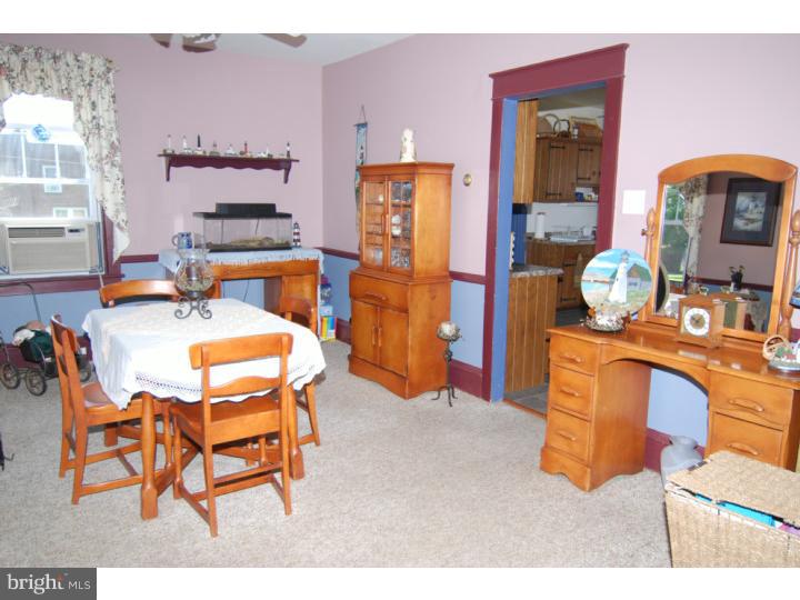 42 Pershing Boulevard Reading, PA 19607 - Photo 12 of 25 Gallery Image 12