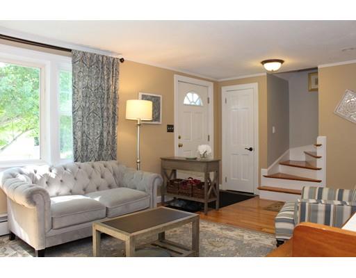 15 Palmer Road Beverly, MA 01915 - Photo 3 of 39