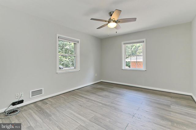 $790,000 | 5400 4th Street South, Arlington, VA 22204