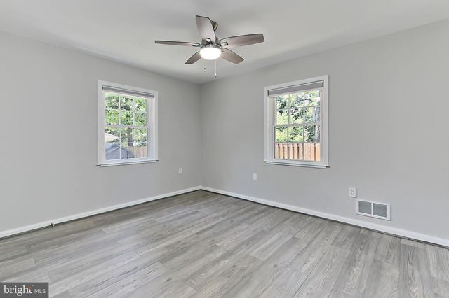 $790,000 | 5400 4th Street South, Arlington, VA 22204