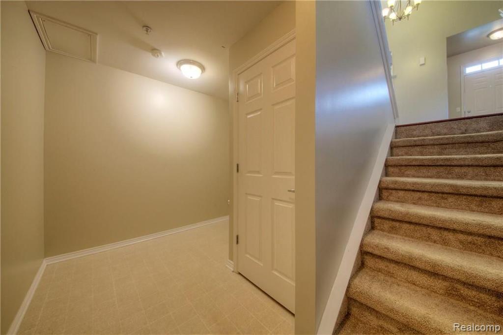 50103 Harding Street, Unit 123 Canton, MI 48188 - Photo 35 of 49