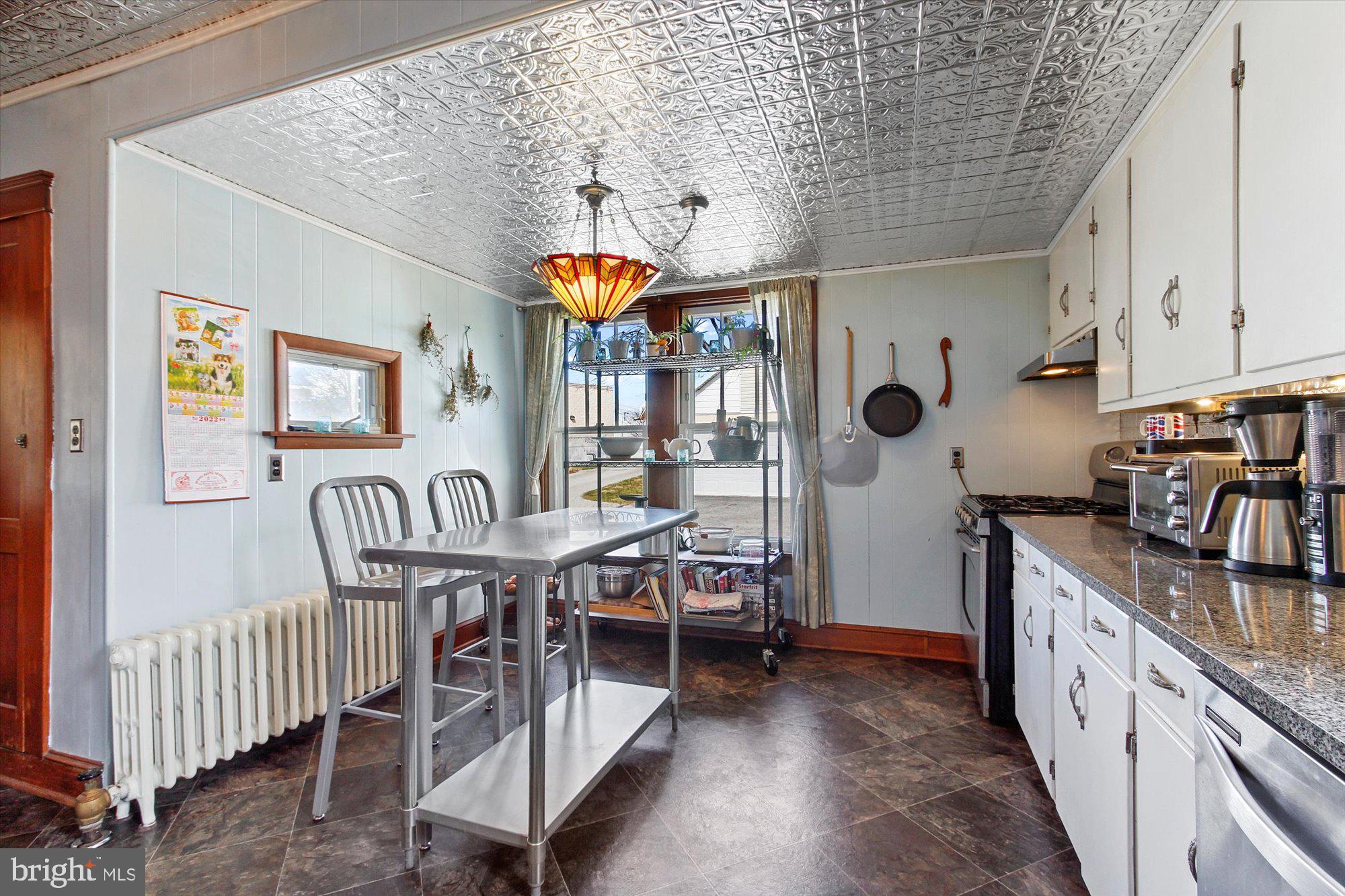 3335 Grandview Road Hanover, PA 17331 - Photo 12 of 33 Gallery Image 12