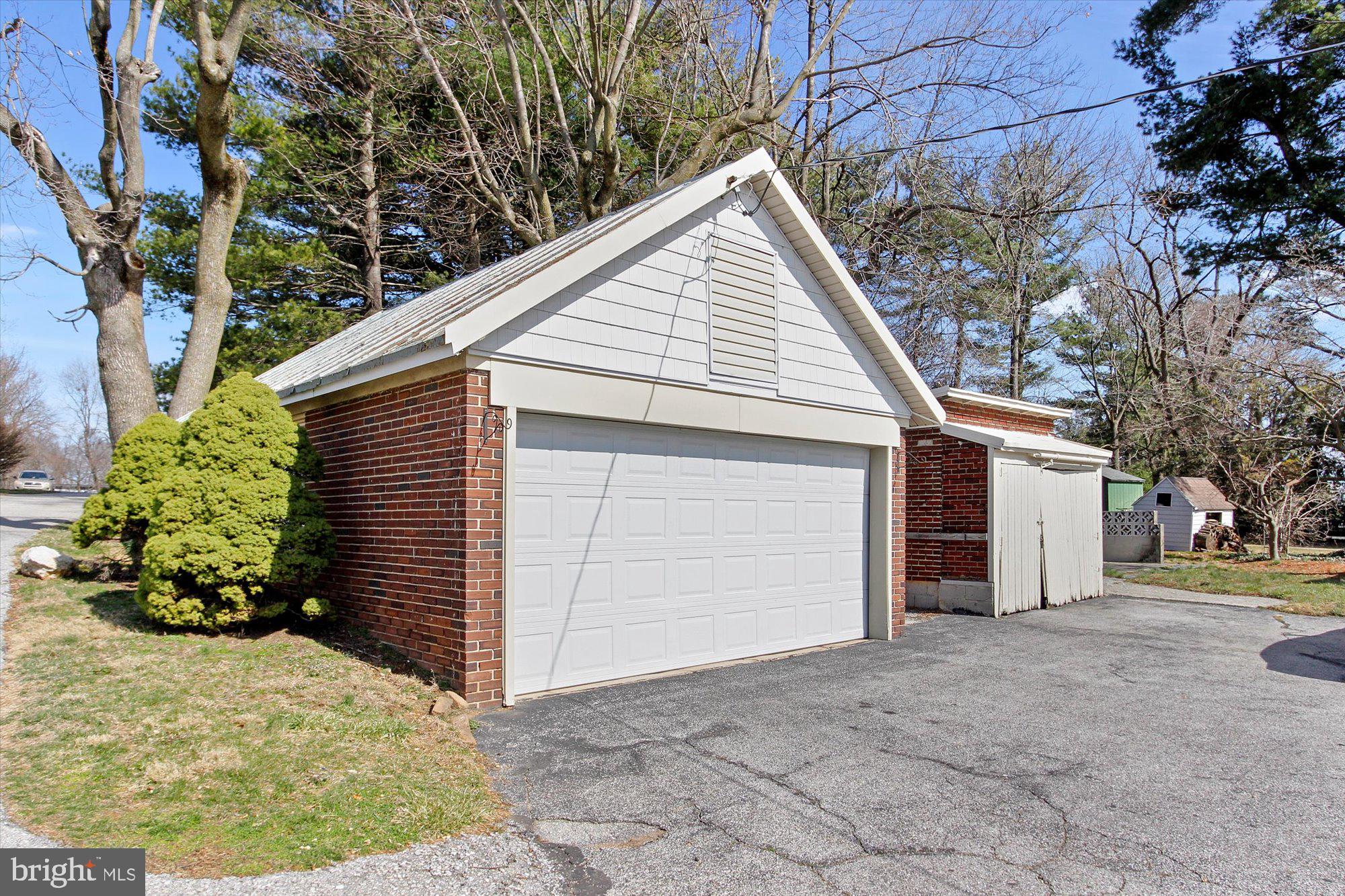 3335 Grandview Road Hanover, PA 17331 - Photo 28 of 33 Gallery Image 28