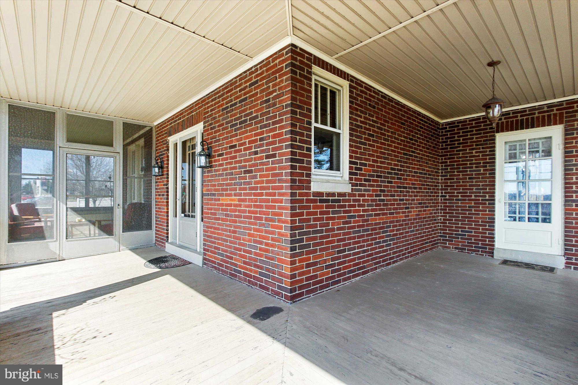 3335 Grandview Road Hanover, PA 17331 - Photo 3 of 33 Gallery Image 3