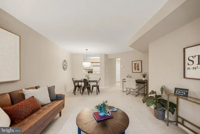 $2,100 | 2100 Langston Boulevard, Unit 112, Arlington, VA 22201