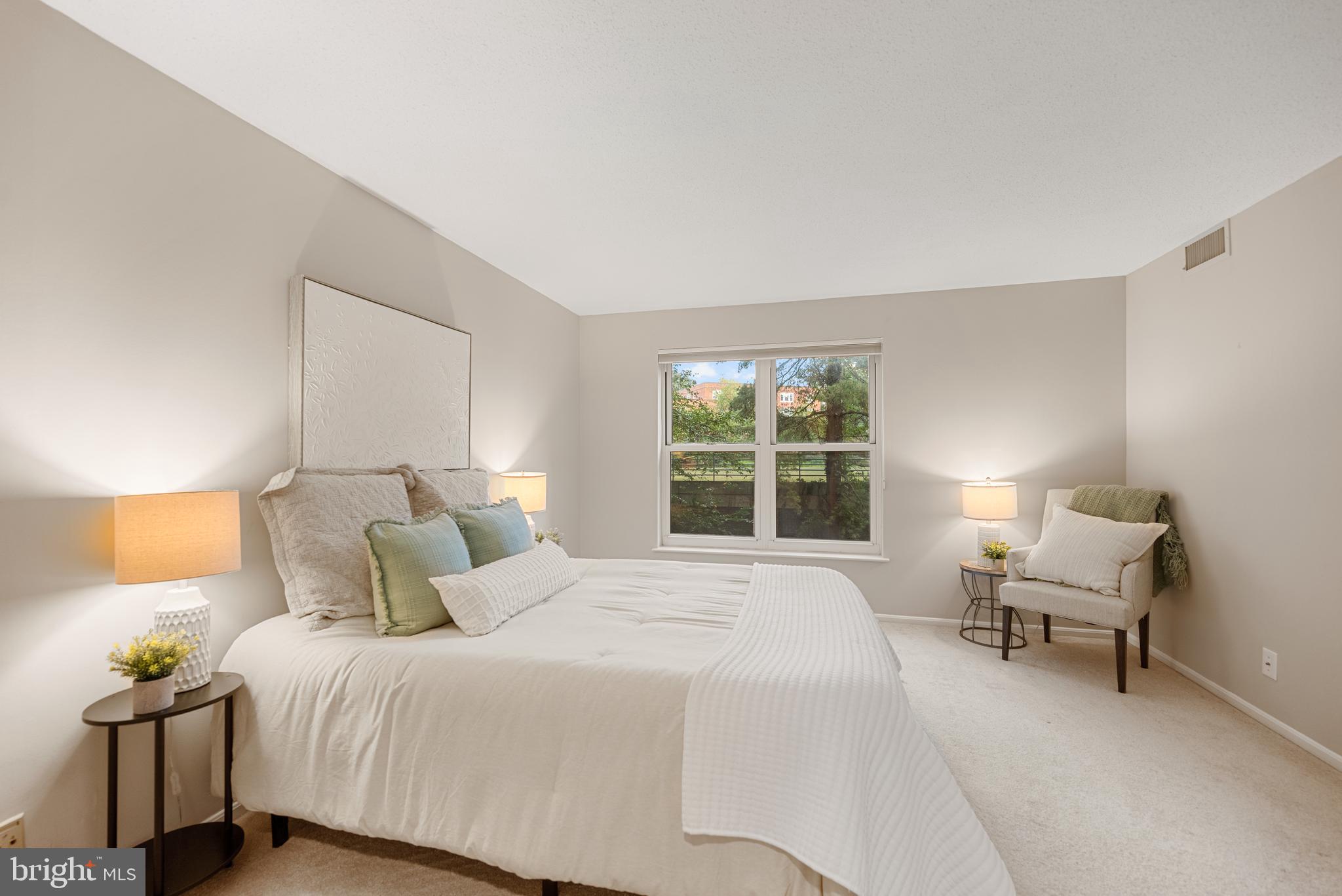 2100 Langston Boulevard, Unit 112 Arlington, VA 22201 - Photo 7 of 33 Bedroom