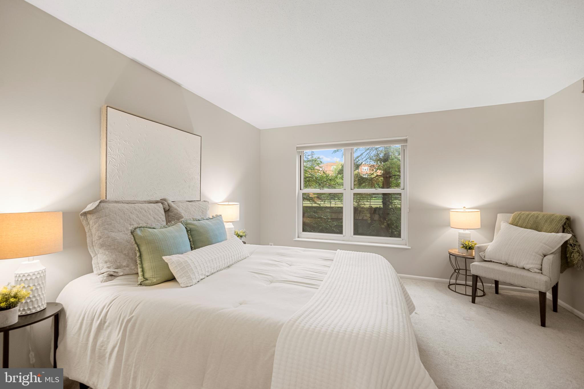 2100 Langston Boulevard, Unit 112 Arlington, VA 22201 - Photo 9 of 33 Bedroom