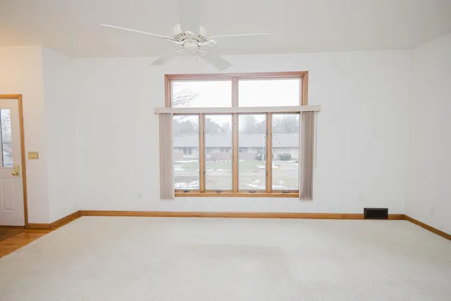 $259,900 | 219 West Commerce Street, Mineral Point, WI 53565