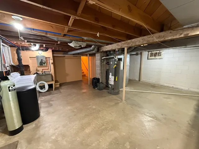 $259,900 | 219 West Commerce Street, Mineral Point, WI 53565