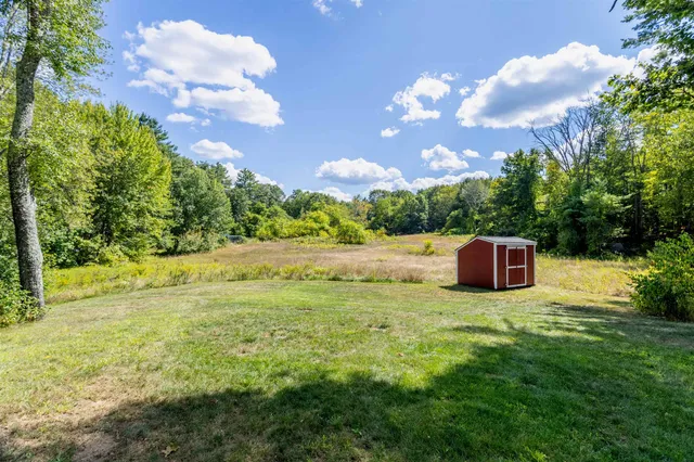 $379,900 | 303 Rte 13, Brookline, NH 03033