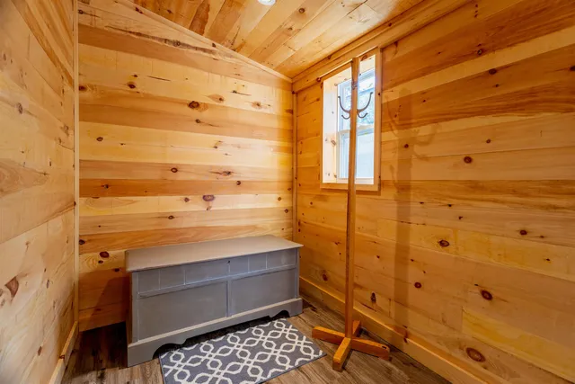 $379,900 | 303 Rte 13, Brookline, NH 03033