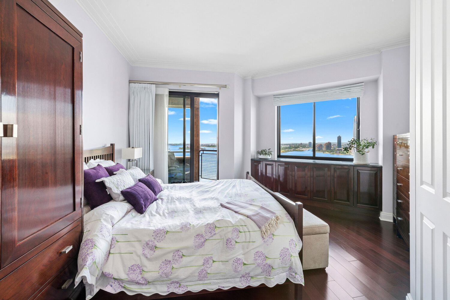 377 Rector Place, Unit 26A Manhattan, NY 10280 - Photo 4 of 9