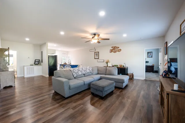 $285,990 | 4249 Buffalo-West Springs Highway, Jonesville, SC 29353