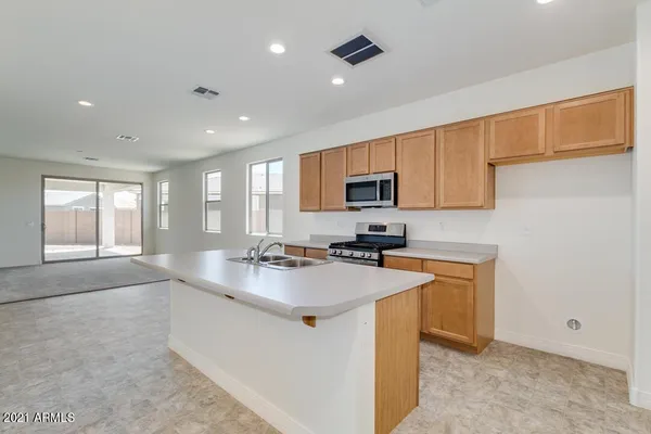 $2,195 | 1674 North Hester Trail, Casa Grande, AZ 85122