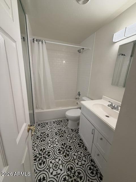 423 West 14th Street Tempe, AZ 85281 - Photo 15 of 25 Hall Bath
