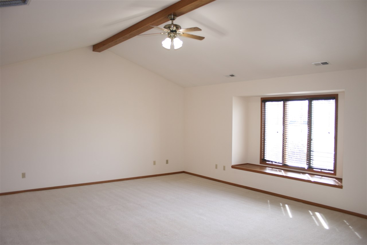 1210 Eagle Ridge Court Decatur, IN 46733 - Photo 2 of 22