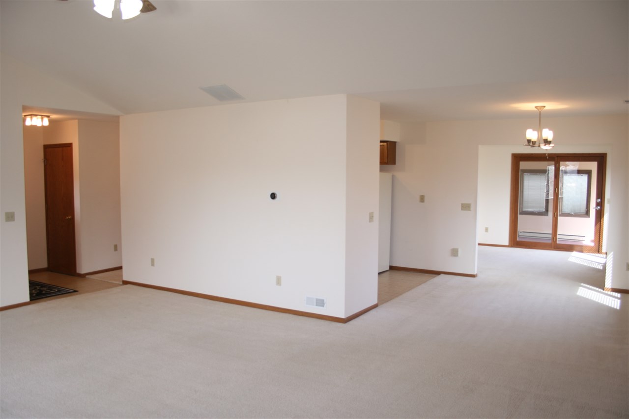 1210 Eagle Ridge Court Decatur, IN 46733 - Photo 6 of 22