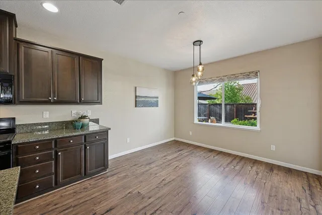 $749,900 | 706 Wagon Trail Way, Rocklin, CA 95765