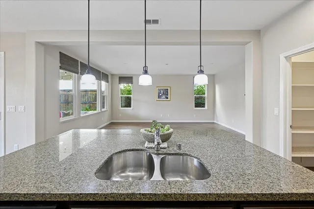 $749,900 | 706 Wagon Trail Way, Rocklin, CA 95765