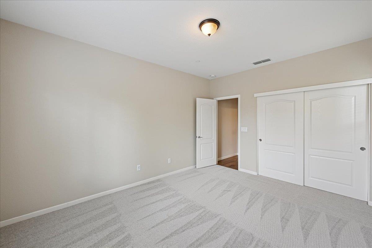 706 Wagon Trail Way Rocklin, CA 95765 - Photo 25 of 61 a view of an empty room