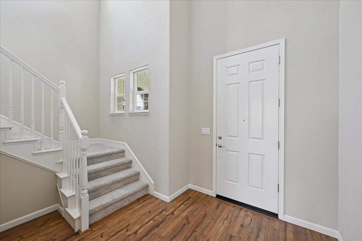 706 Wagon Trail Way Rocklin, CA 95765 - Photo 7 of 61 a view of entryway with wooden floor