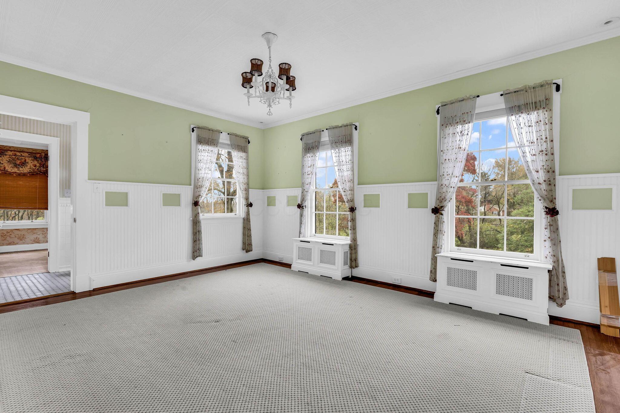 7805 Brill Road Cincinnati, OH 45243 - Photo 121 of 139 121-web-or-mls-7805BrillRoadInt_Hommati1
