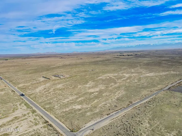 $350,000 | 50 Cor Avenue East, Lancaster, CA 93535