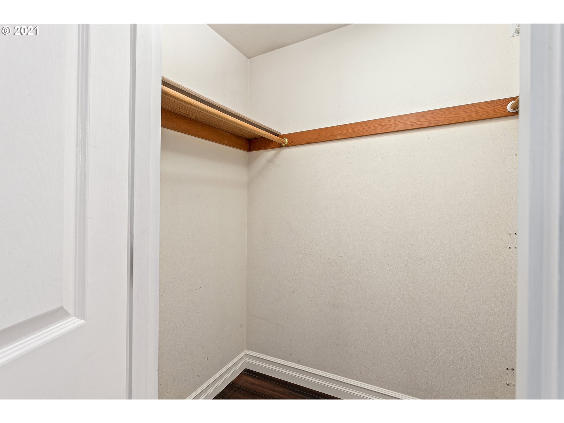 9223 Southwest Davies Road Beaverton, OR 97008 - Photo 14 of 21 Gallery Image 14