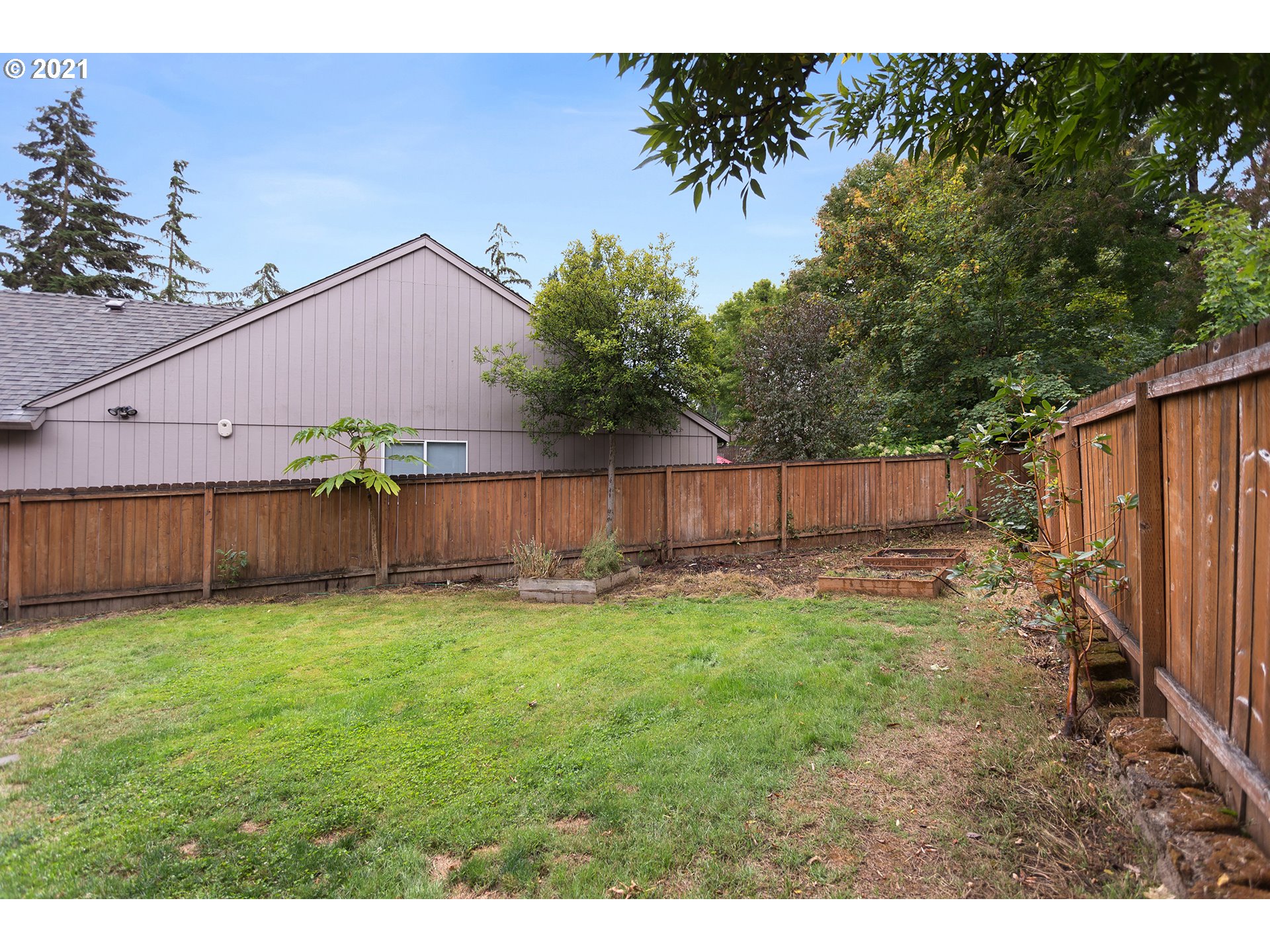 9223 Southwest Davies Road Beaverton, OR 97008 - Photo 16 of 21 Gallery Image 16