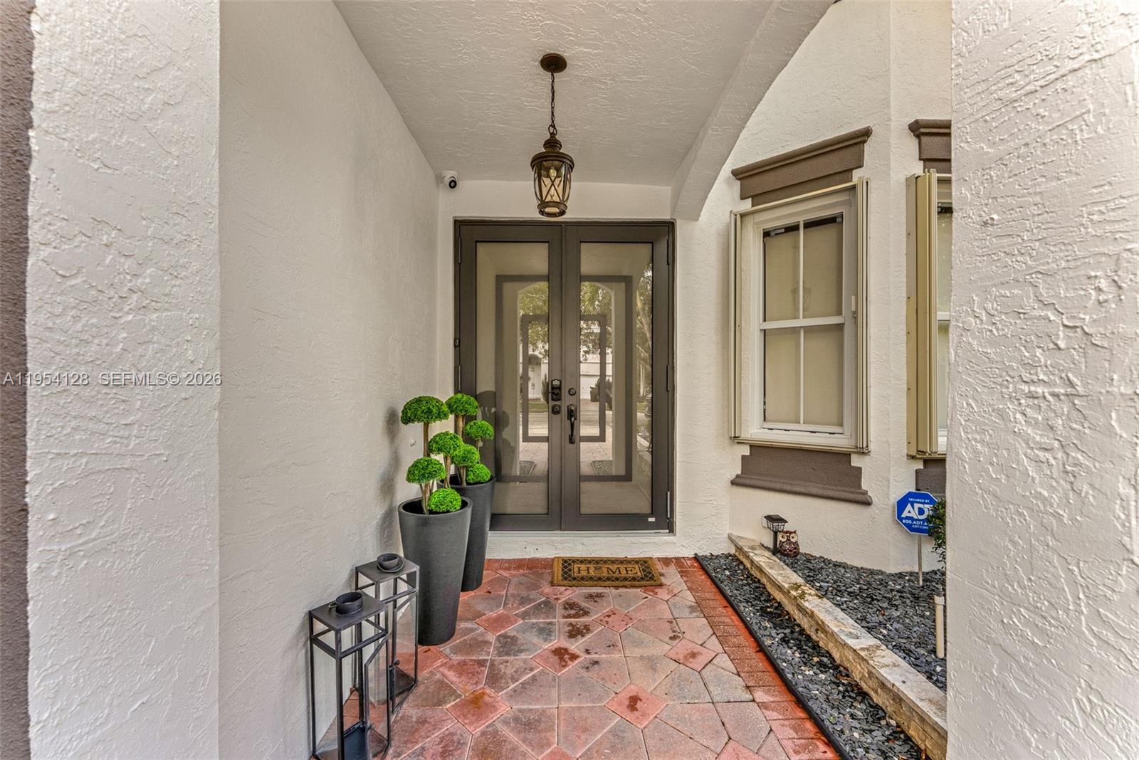 5262 Southwest 158th Avenue Miramar, FL 33027 - Photo 2 of 40