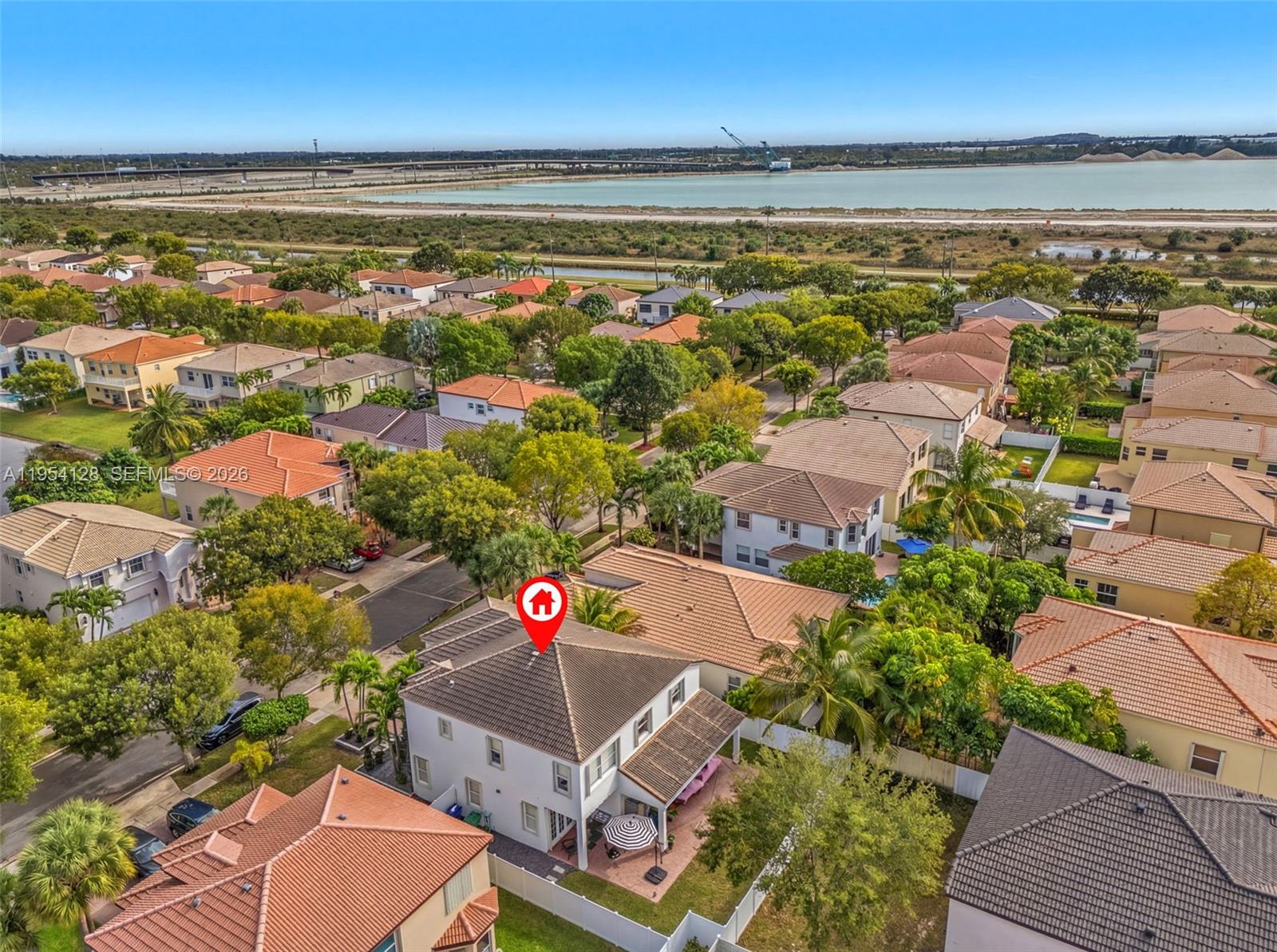 5262 Southwest 158th Avenue Miramar, FL 33027 - Photo 37 of 40