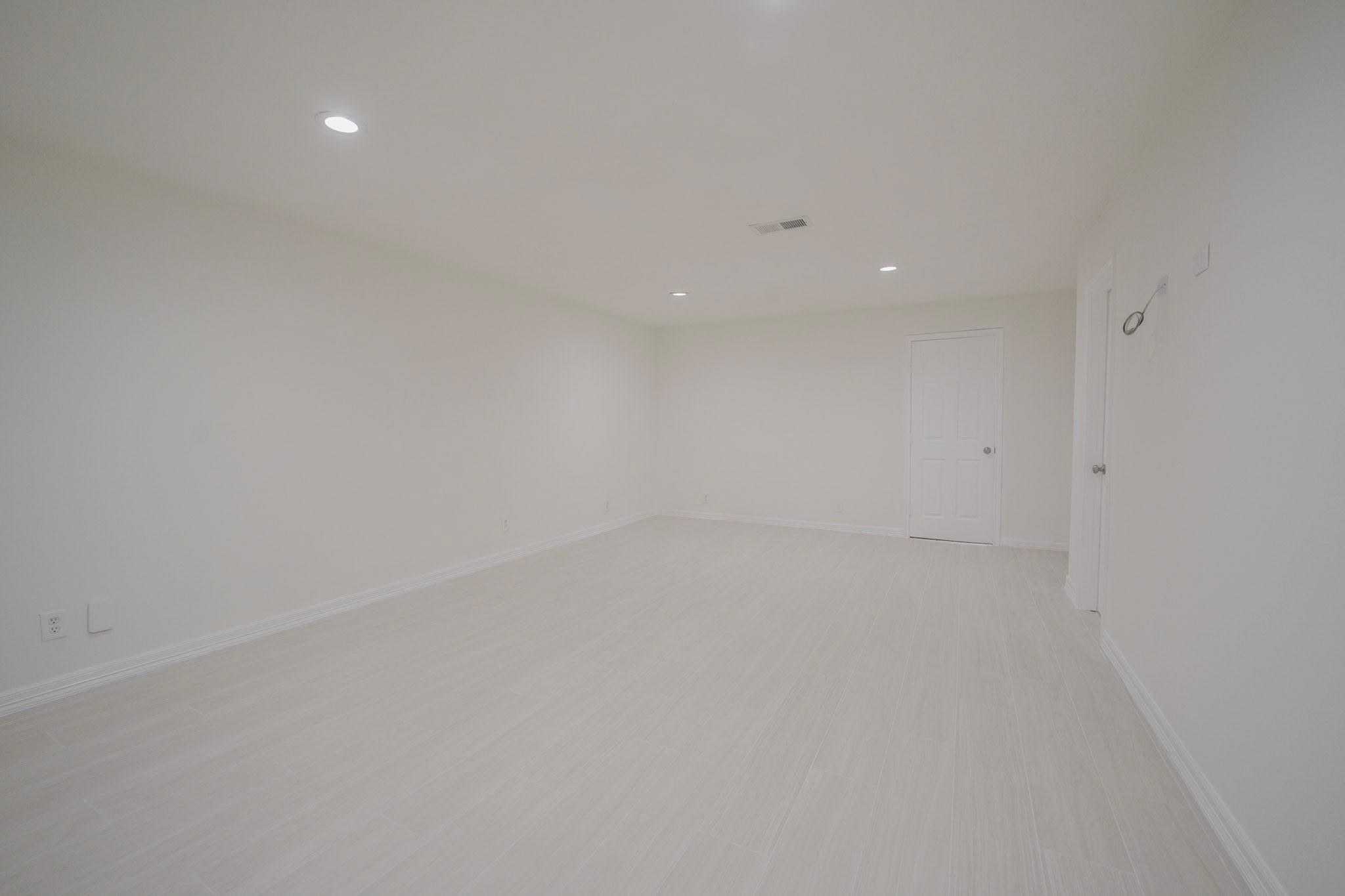 1419 Chestnut Ridge Road Houston, TX 77339 - Photo 16 of 26 Gallery Image 16