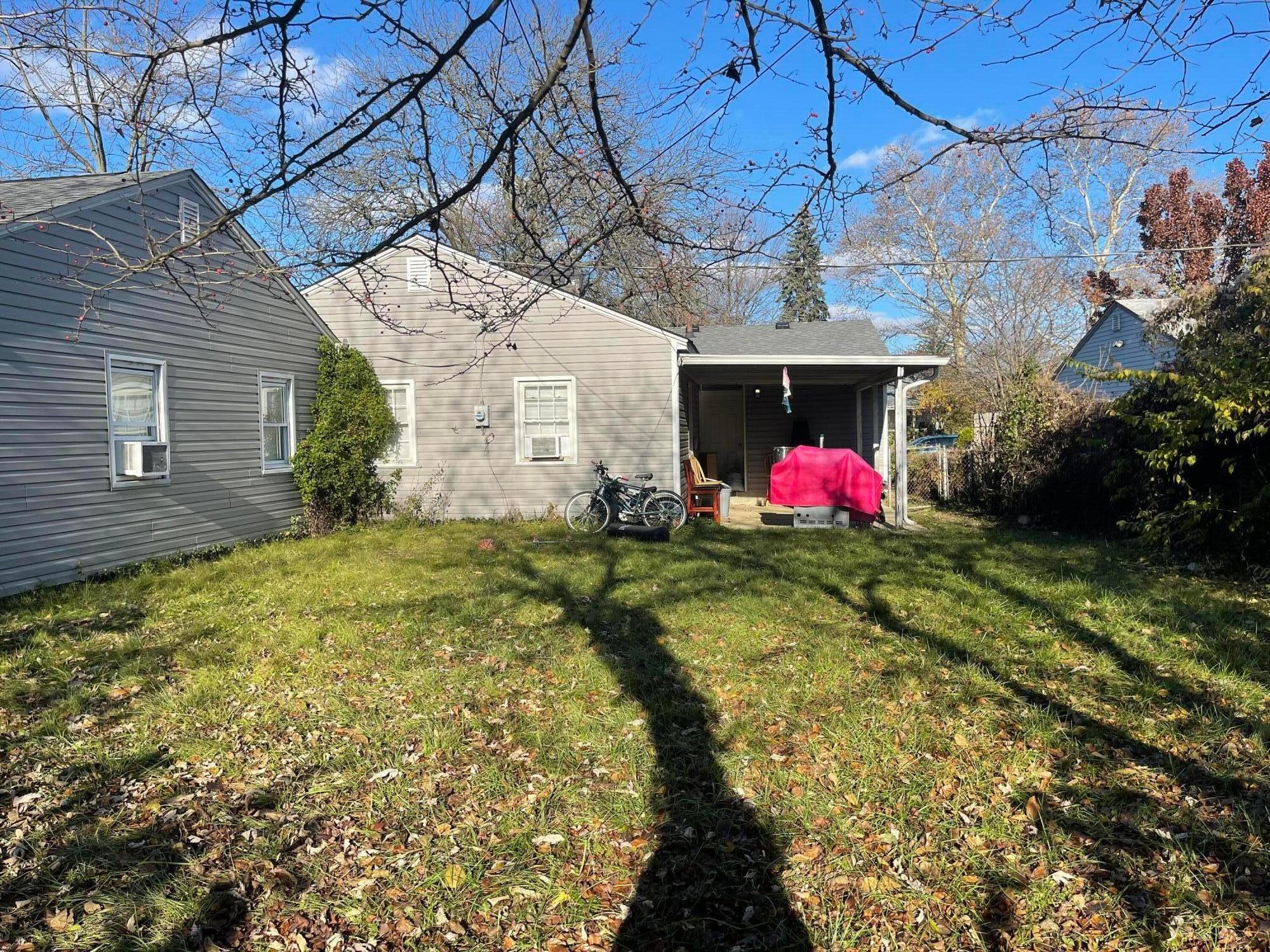215 Danhurst Road Columbus, OH 43228 - Photo 23 of 40 704A0175-EFB0-4E95-8A20-584406402C1D
