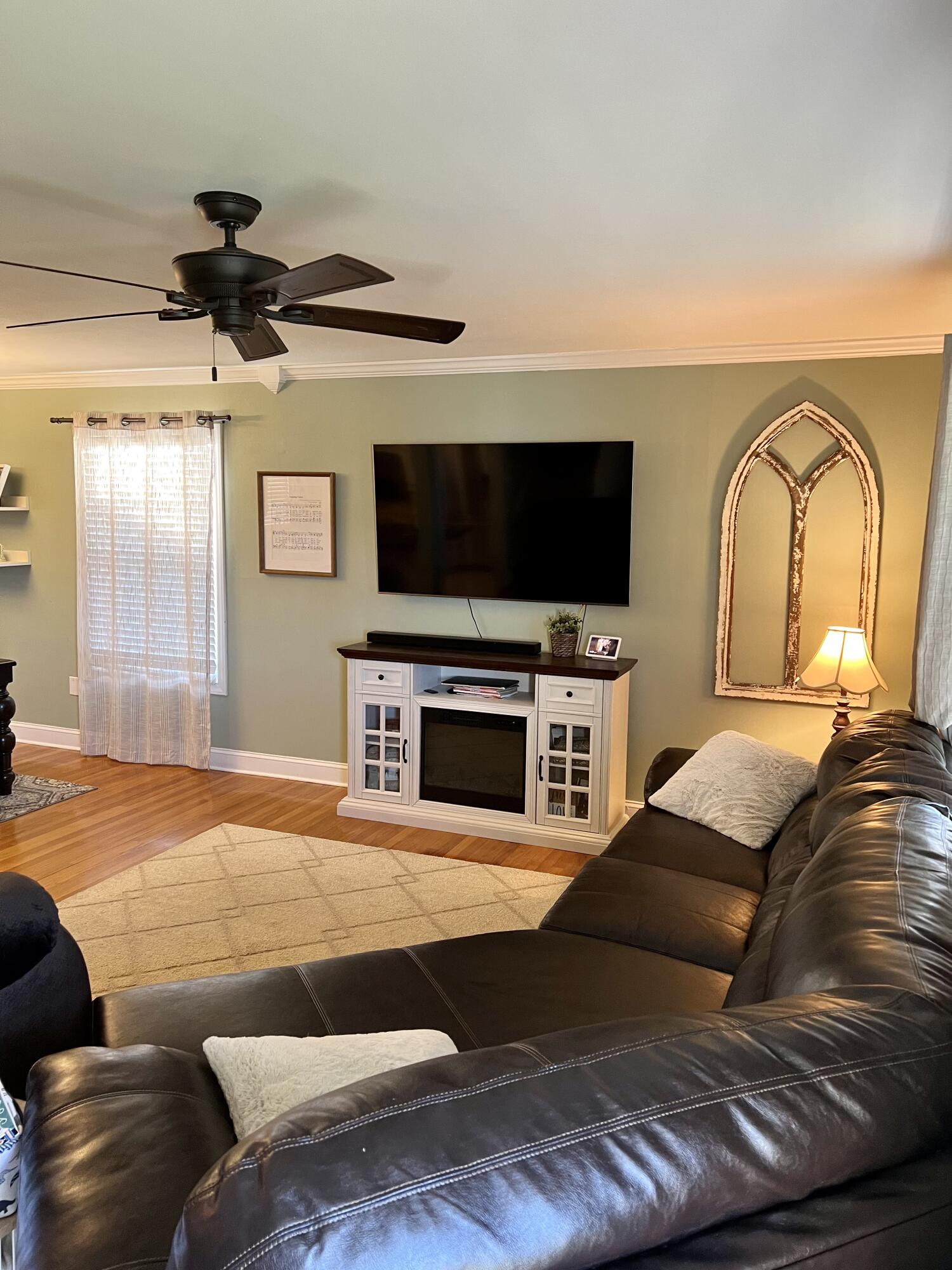543 Santee Road Roanoke, VA 24019 - Photo 3 of 28 Living room