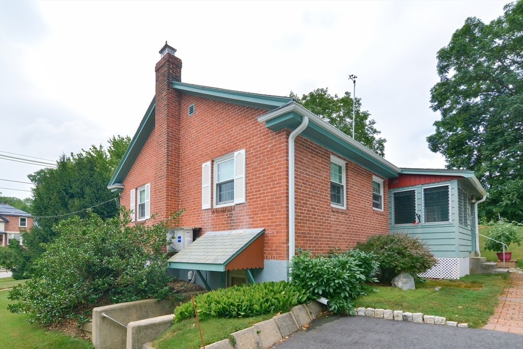 163 South Main Street Natick, MA 01760 - Photo 4 of 39 Gallery Image 4