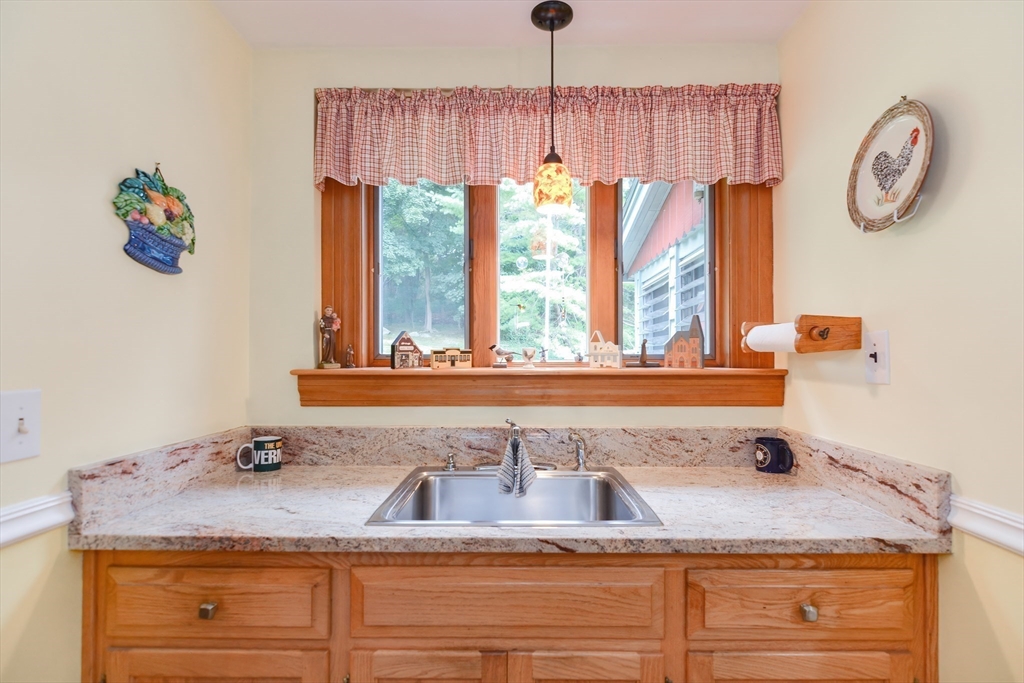 163 South Main Street Natick, MA 01760 - Photo 9 of 39 Gallery Image 9