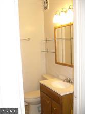 1456 Corcoran Street Northwest, Unit 1 Washington, DC 20009 - Photo 7 of 12 Bathroom