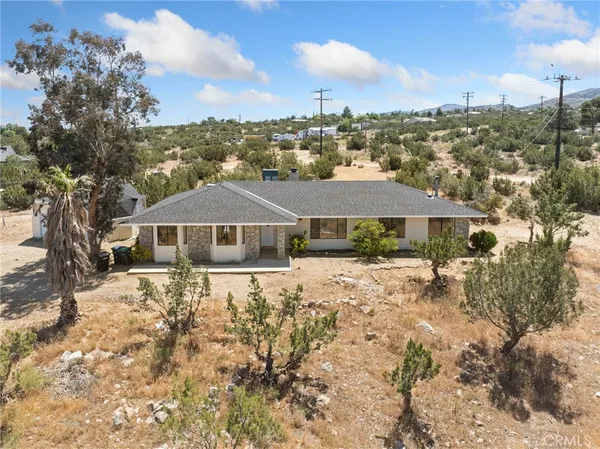 $580,000 | 9975 Desert View Road, Pinon Hills, CA 92372