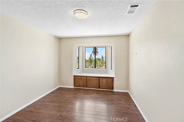 $580,000 | 9975 Desert View Road, Pinon Hills, CA 92372