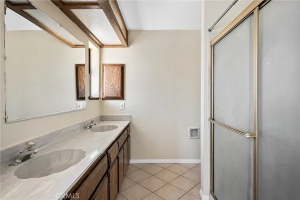$580,000 | 9975 Desert View Road, Pinon Hills, CA 92372