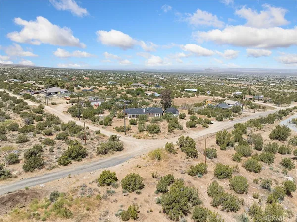 $580,000 | 9975 Desert View Road, Pinon Hills, CA 92372