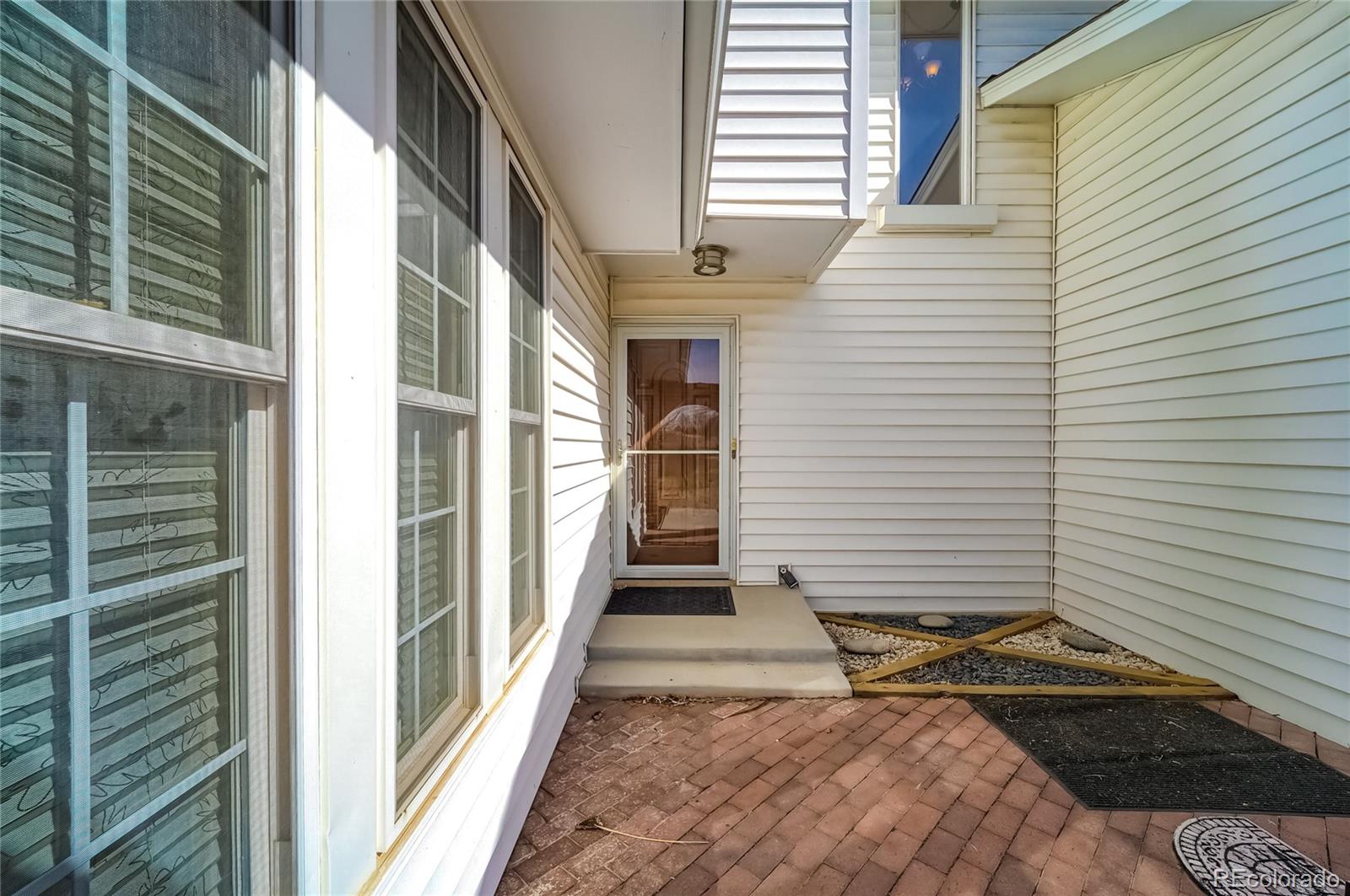 11693 Flatiron Drive Lafayette, CO 80026 - Photo 3 of 37