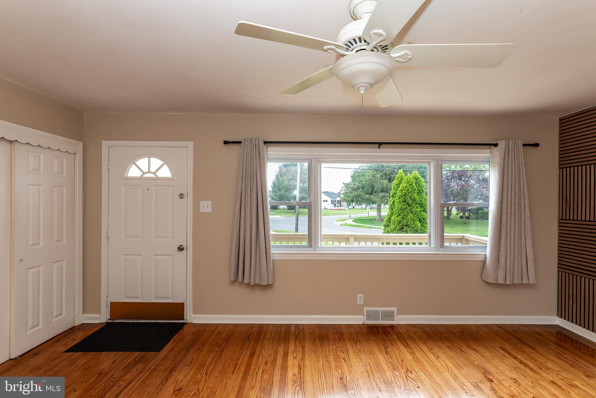 228 Baldwin Road Glassboro, NJ 08028 - Photo 6 of 46 Gallery Image 6