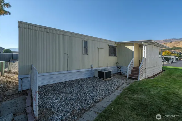 $74,900 | 1608 North Western Avenue, Unit 27, Wenatchee, WA 98801