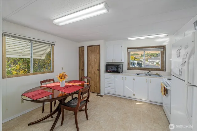 $74,900 | 1608 North Western Avenue, Unit 27, Wenatchee, WA 98801