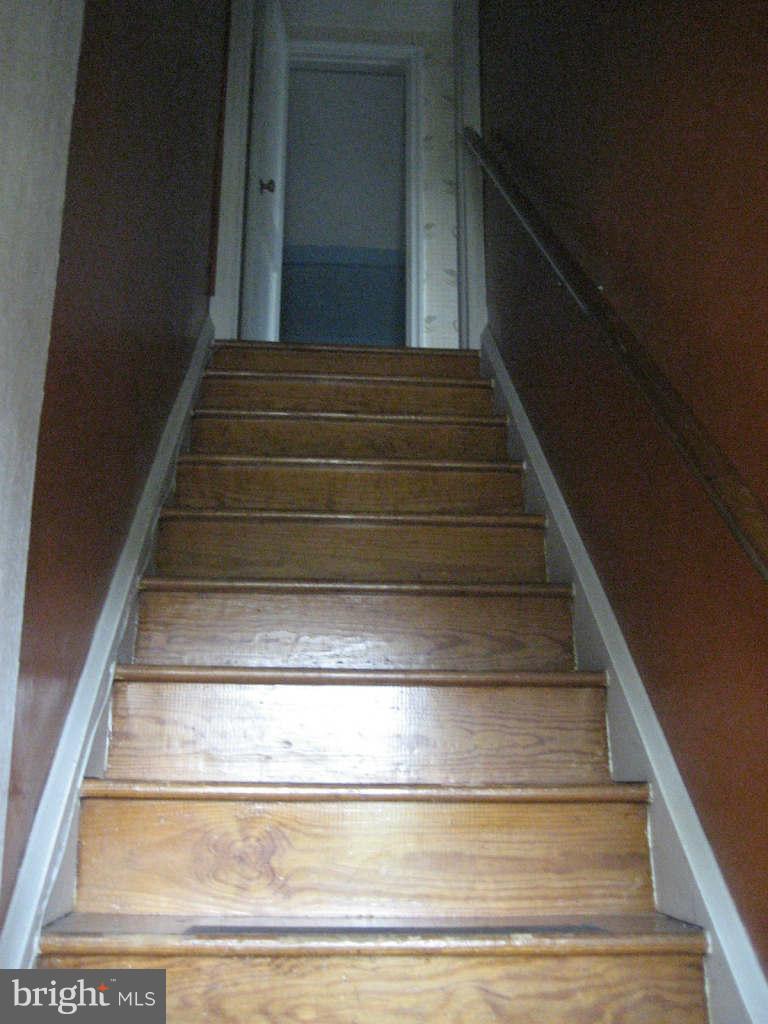 7413 Marston Road Baltimore, MD 21207 - Photo 9 of 16