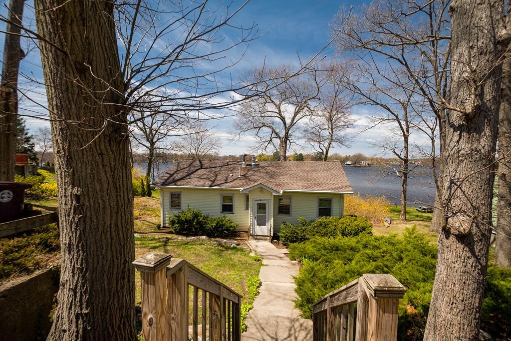 15 Greycliff Road Brighton, MA 02135 - Photo 1 of 41 a front view of a house with garden